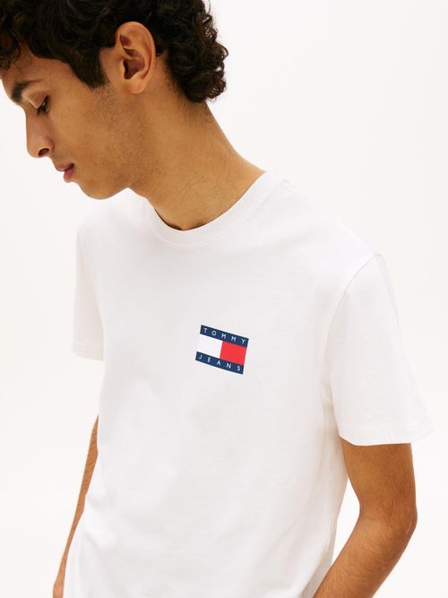 Camiseta-de-corte-slim-con-logo