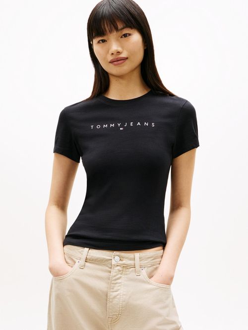 Camiseta-de-corte-slim-con-logo