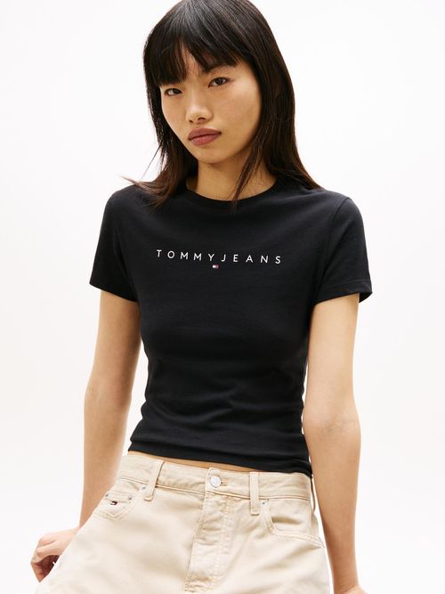Camiseta-de-corte-slim-con-logo