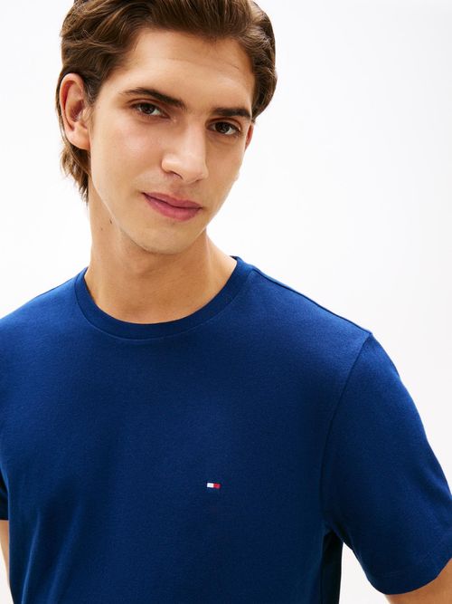 Camiseta-de-cuello-redondo-con-logo-bordado