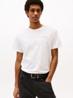 Camiseta-slim-con-logo-lineal