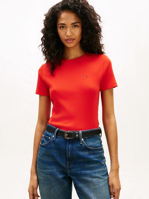 Camiseta-slim-de-cuello-redondo