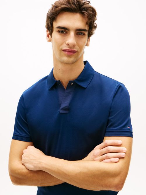 Polo-de-corte-regular-con-logo
