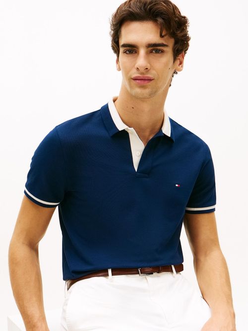 Polo-de-corte-regular-con-ribeteado