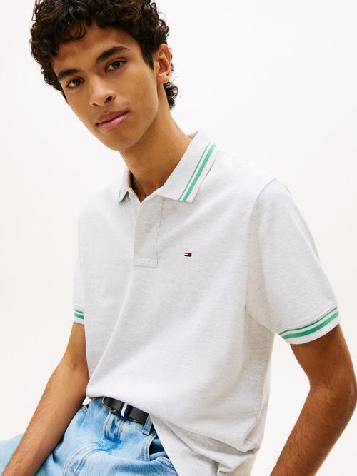Polo-de-corte-regular-ribeteado-con-logo