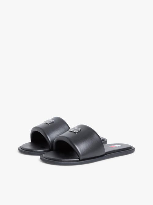 Chancletas-con-pala-acolchada-de-Cuero
