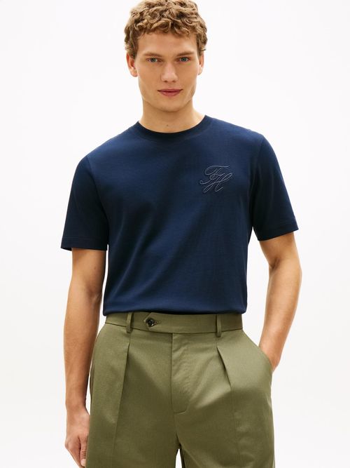 Camiseta-de-cuello-redondo-con-logo-tonal
