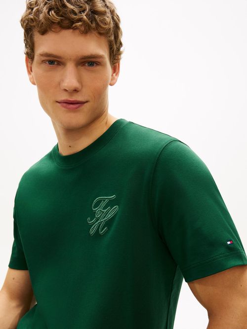 Camiseta-de-cuello-redondo-con-logo-tonal