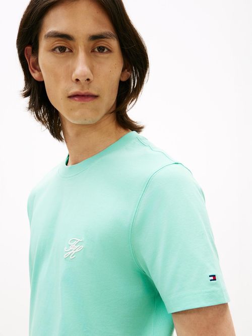 Camiseta-manga-corta-con-logo-script
