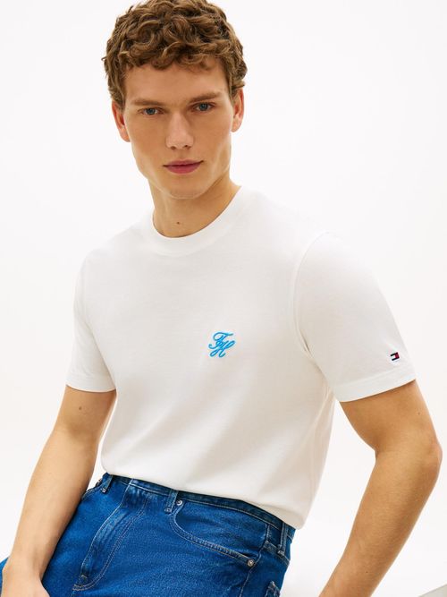 Camiseta-manga-corta-con-logo-script