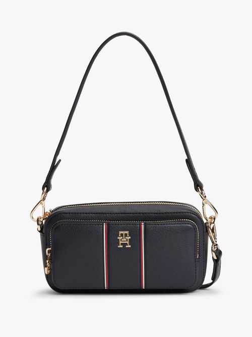 Bolso-con-cinta-distintiva