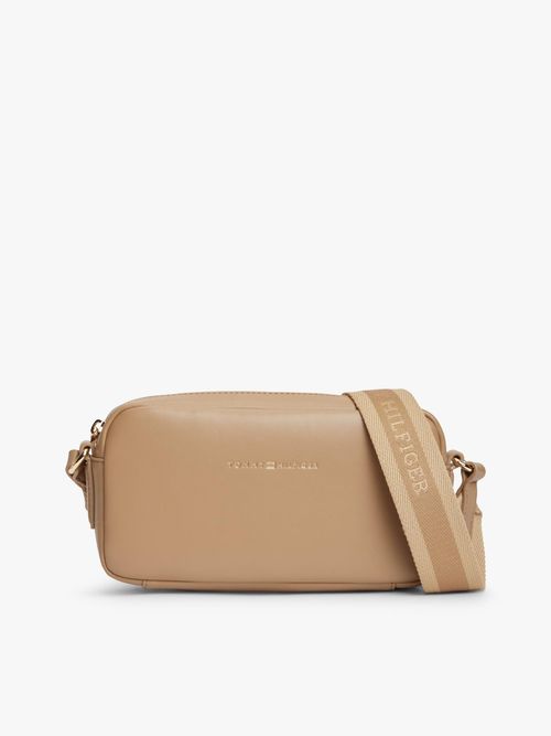 Bolso-cruzado-Essential-con-logo-en-bajo-relieve