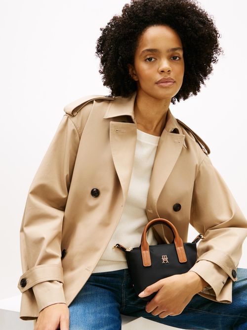 Bolso-tote-con-monograma-TH