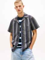 Camisa-de-corte-regular-con-diseño-AOP