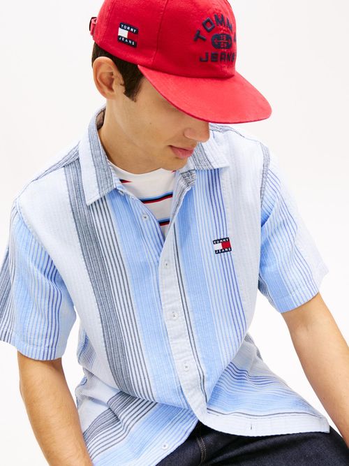 Camisa-de-manga-corta-de-rayas