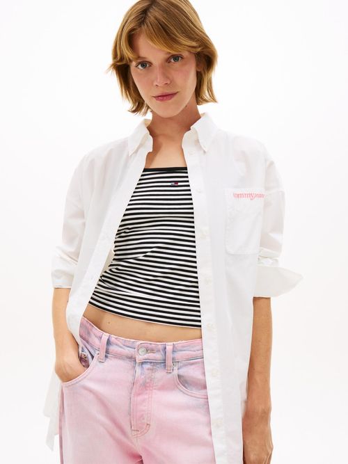 Camisa-oversize-de-popelin-con-logo-bordado