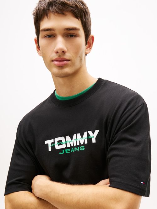 Camiseta-90s-con-logo