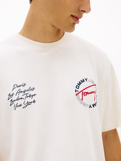 Camiseta-amplia-con-logo-trasero