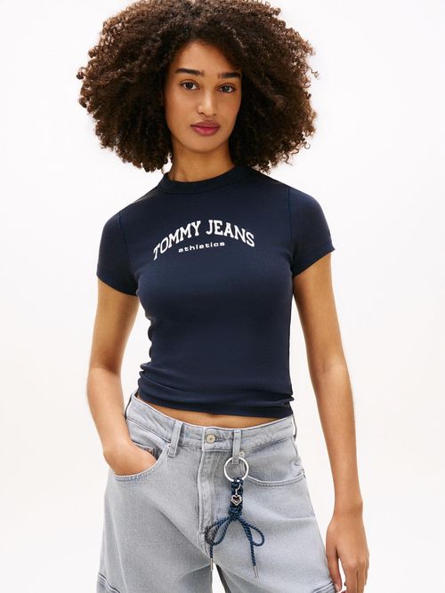 Camiseta-slim-de-cuello-redondo-con-logo