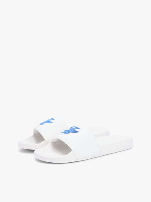 Chancletas-de-lona-con-logo-bordado