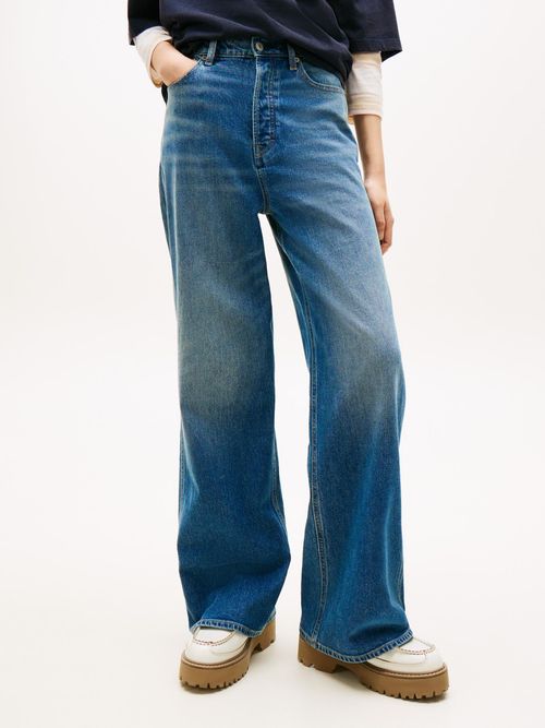 Jeans-claire-talle-alto-con-pernera-ancha