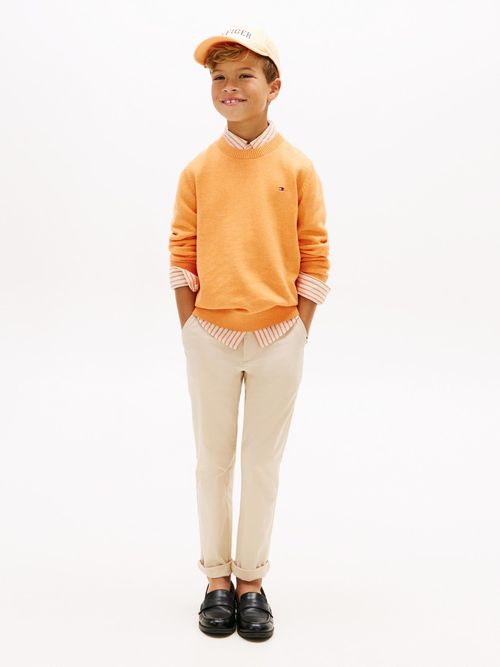 Pantalon-chino-1985-en-sarga-de-corte-regular