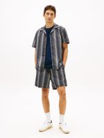 Pantalon-corto-amplio-de-popelin-estampado