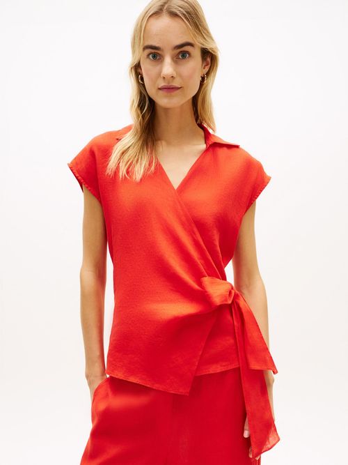 Blusa-cruzada-sin-mangas-con-lazo-anudable