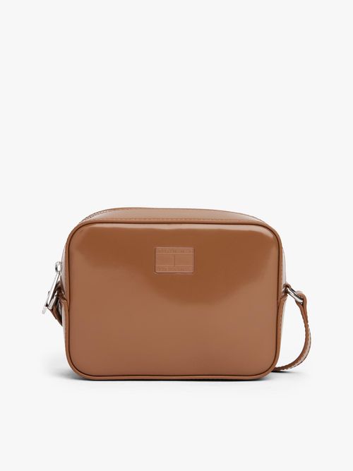 Bolso-con-insignia-con-logo-brillante