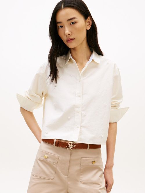 Camisa-clasica-con-diseño-de-rayas-ithaca
