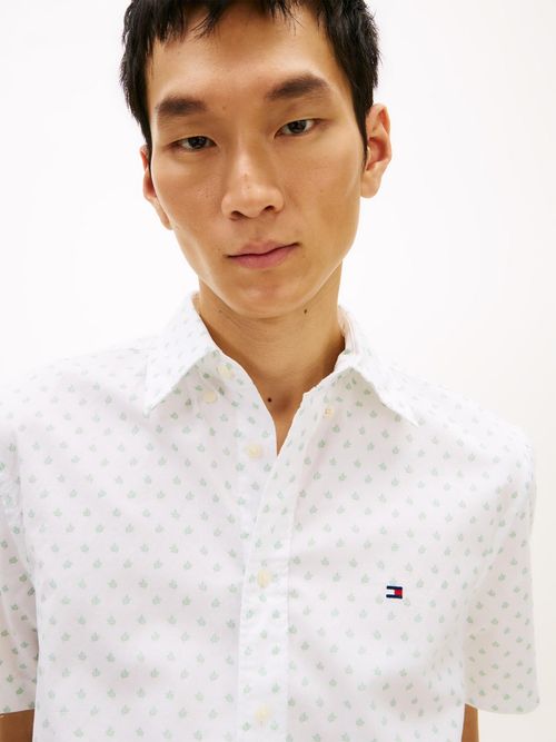 Camisa-flex-poplin-de-corte-regular-con-estampado-de-puntos