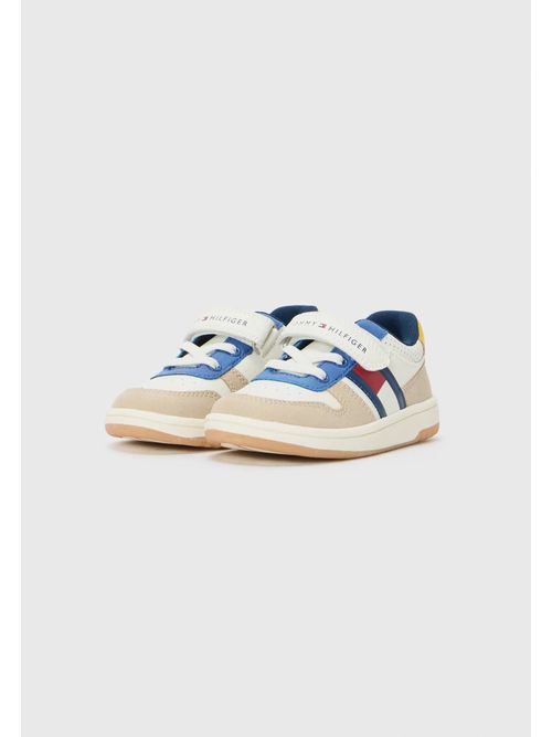 Zapatillas-de-corte-bajo-con-velcro