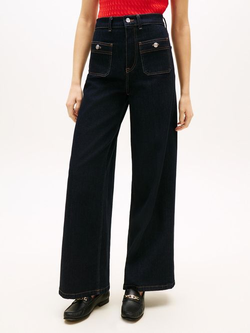 Jeans-de-pernera-ancha-estilo-70s-de-talle-alto
