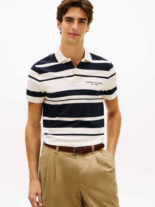 Polo-de-corte-regular-con-diseño-de-rayas