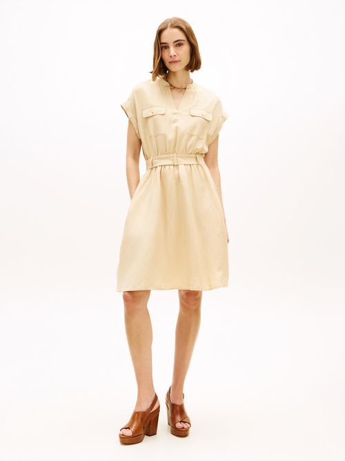 Vestido-camisero-corto-con-cinturon