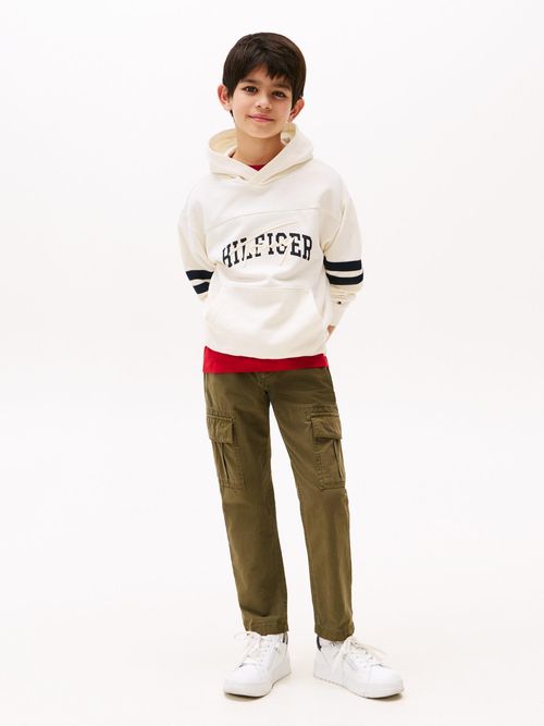 Pantalon-cargo-recto-con-textura