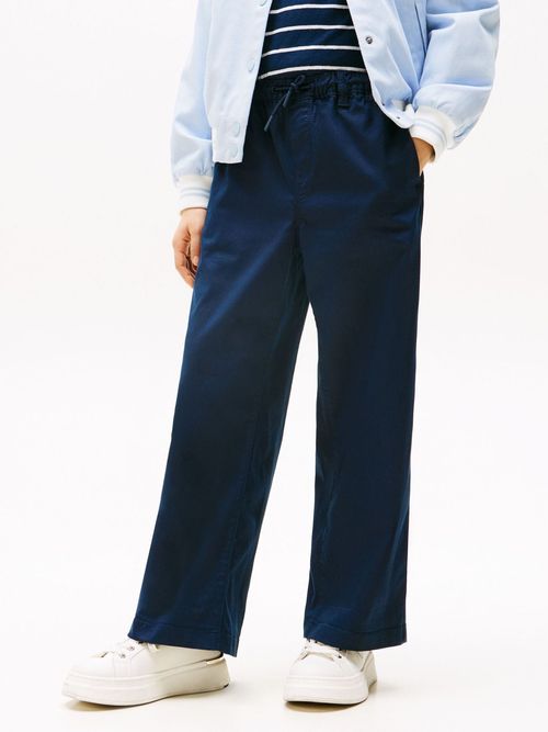 Pantalon-de-pernera-ancha